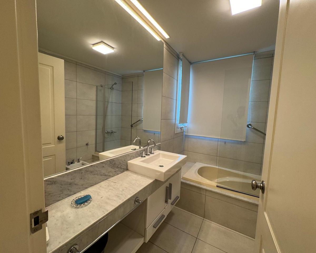 Exclusivo Dpto. de Categoría en Venta, Equipado y Amoblado en Chateau Village 3