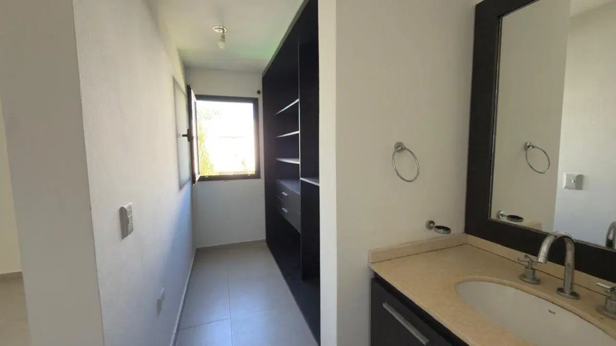 ALQUILER Dúplex 2 Dorm. en Suite en Campo de Vuelo II 1