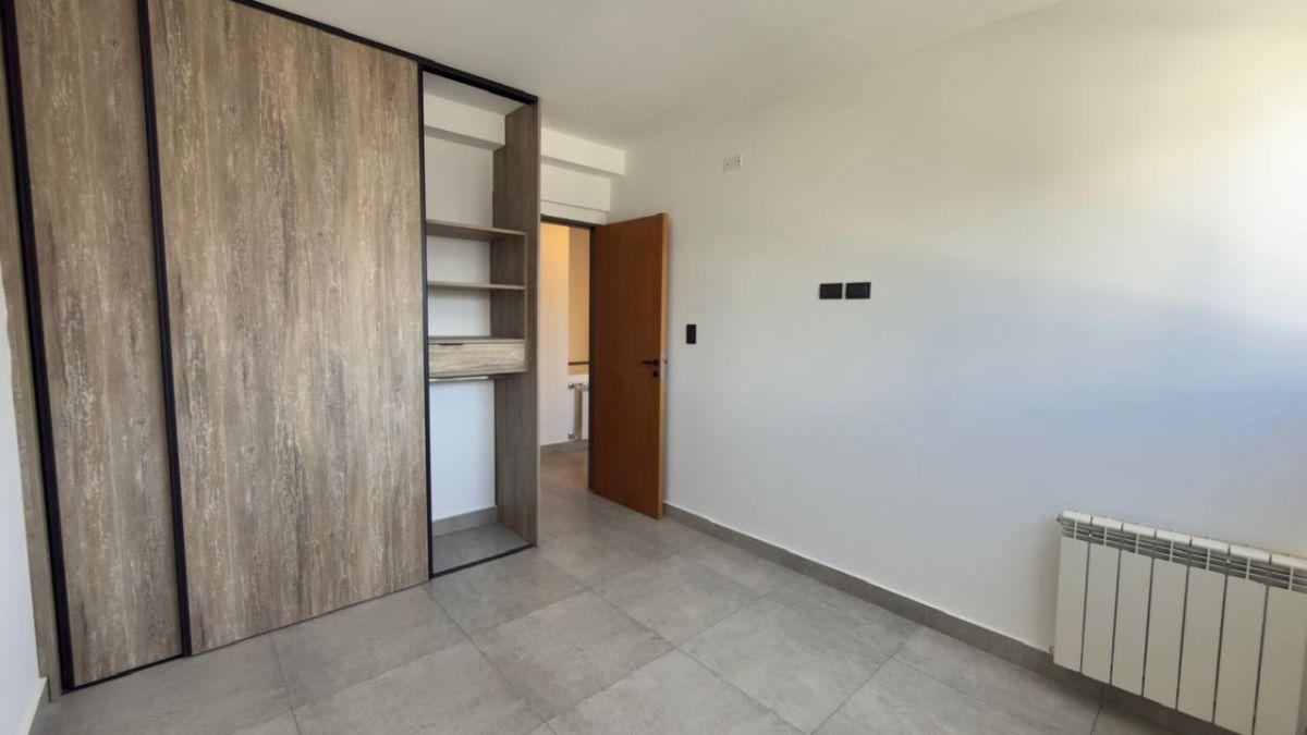 Foto de VENTA Dúplex 3 Dorm. en Prados de Manantiales, imagen 3