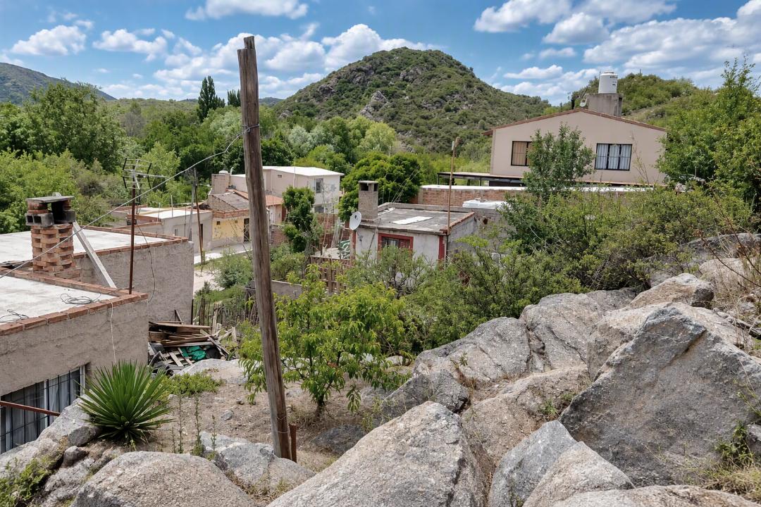 Foto de Venta de Casa en El Volcán, San Luis – Entorno Natural y Gran Potencial, imagen 2