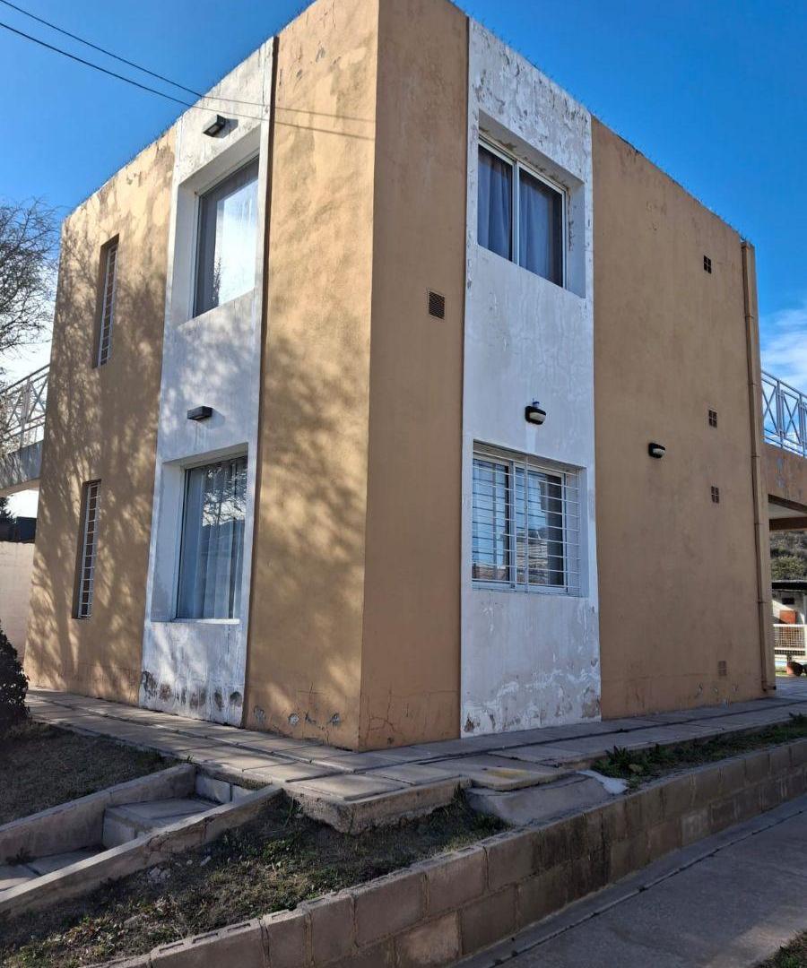 Foto de ¡OPORTUNIDAD en Potrero de los Funes! Propiedad versátil con 2, imagen 4
