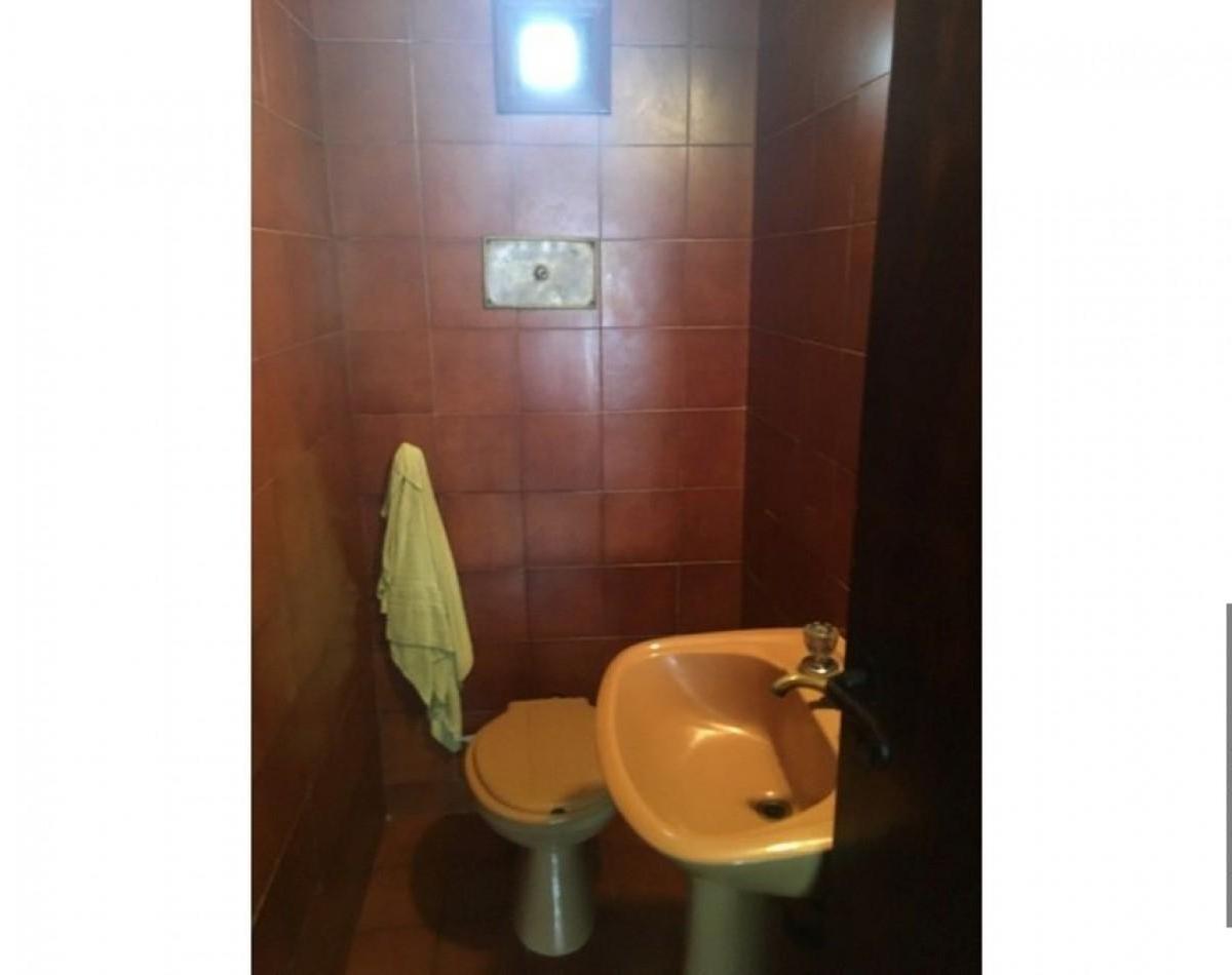 Foto de Chalet en planta alta + Local sobre Av.Fortunato de la Plaza, imagen 2