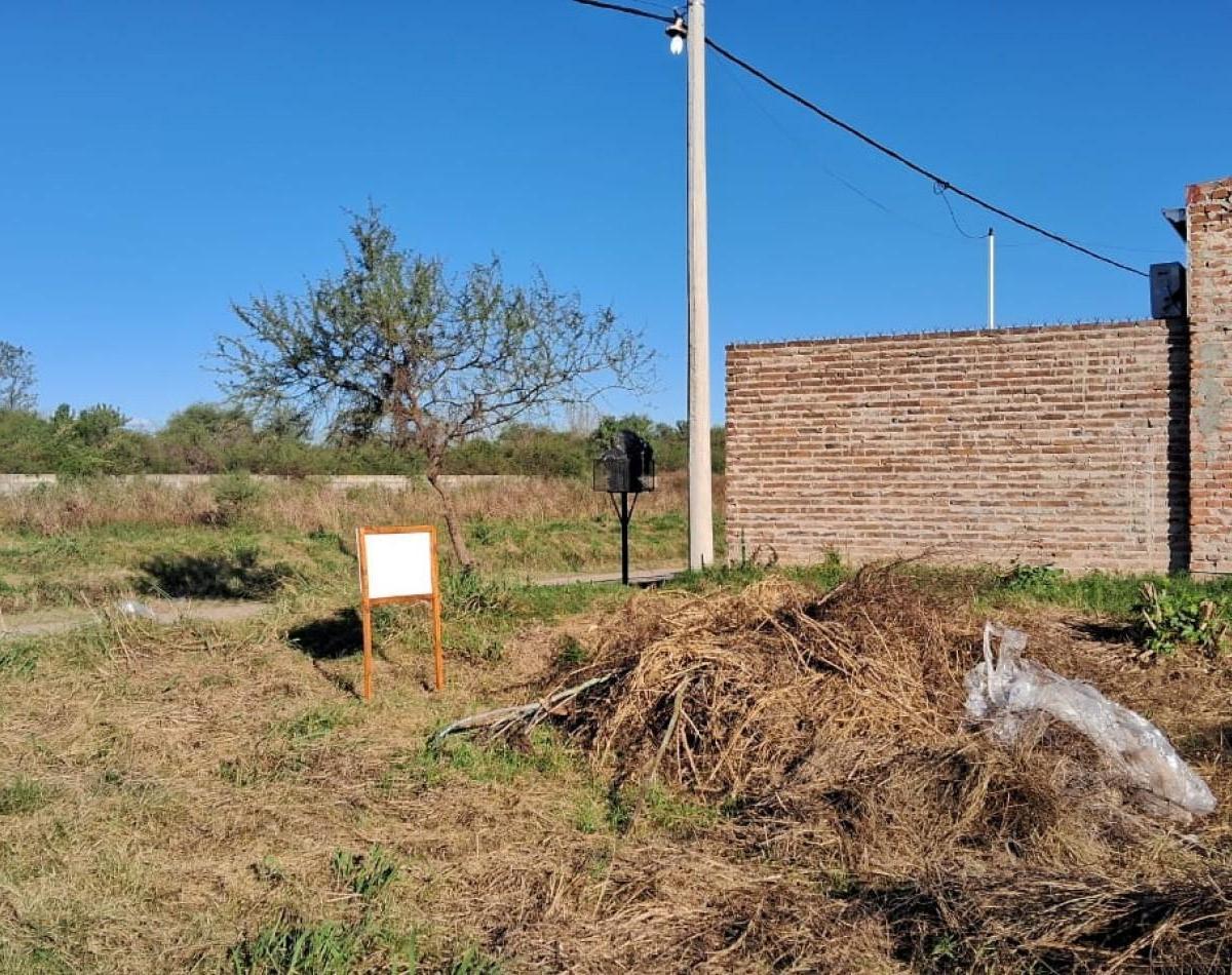 Lote Baldio a 300 mts de Av. Richieri, Santo Tome.