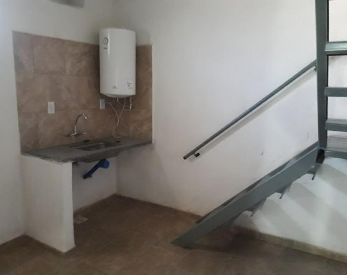 Galpon y Tres Departamentos, Rosario, Santa Fe 3