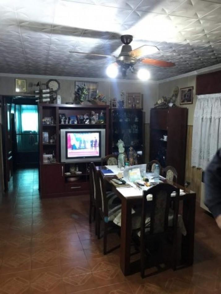 Casa en Rosario con Patio y Piscina, Santa Fe 5