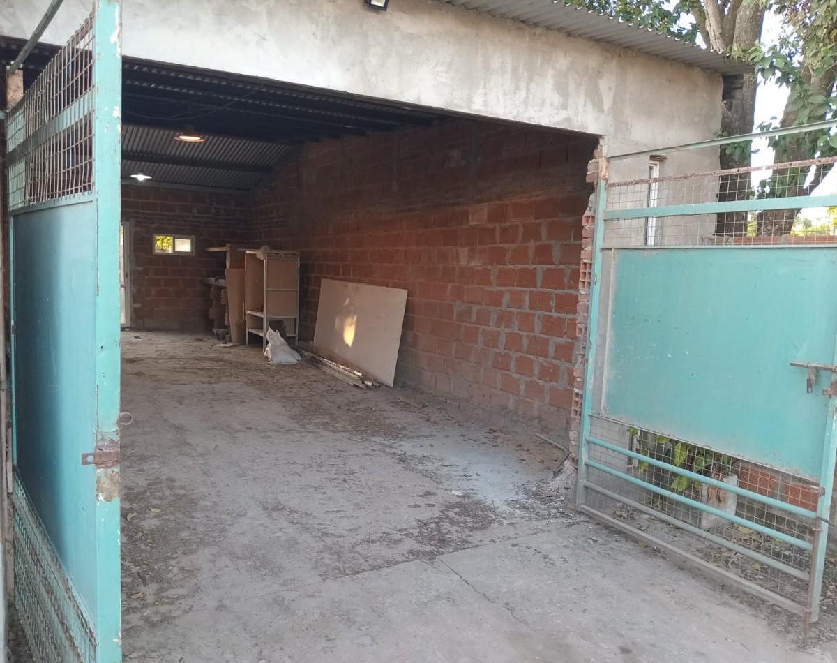 Casa de Tres Dorm. en B° Conquistadores, Sauce Viejo 1