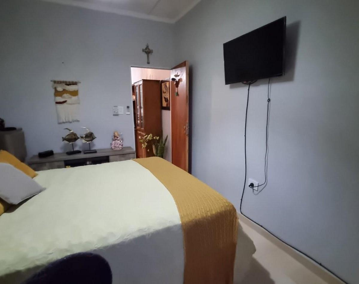 Departamento en Planta Alta, Barrio 7 de Marzo, Santo Tome 5