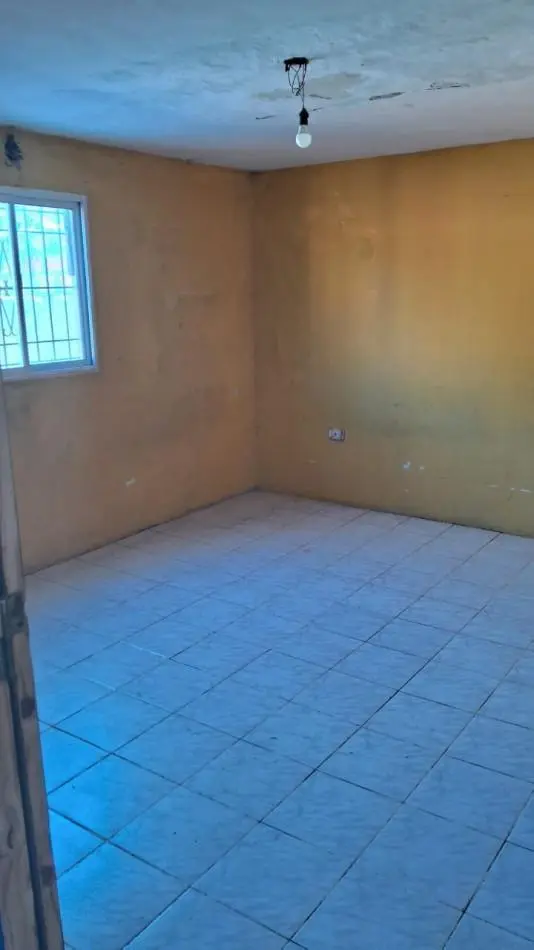 CASA A REFACCIONAR O DEMOLER, EN ZONA NORTE 8