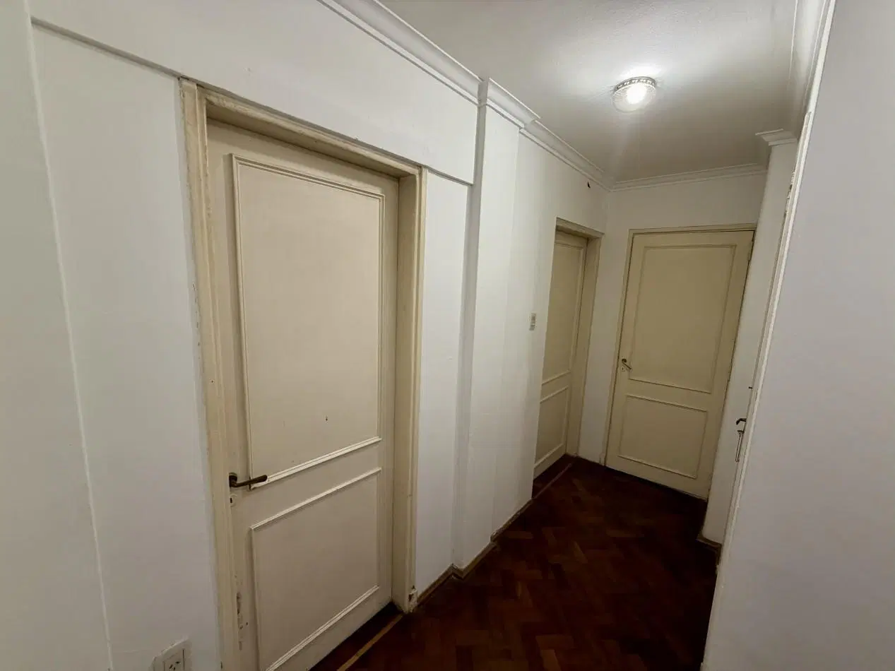 PISO COMPLETO A METROS DE BOULEVARD GALVEZ, SANTA FE 3