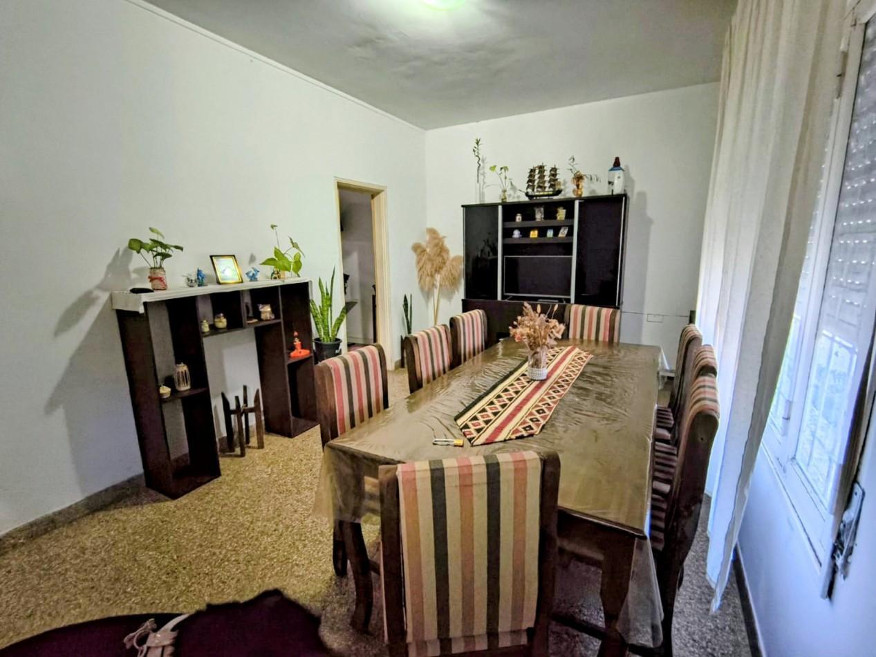 Foto de CASA DE 3 DORMITORIOS, COCHERA Y TODOS LOS SERVICIOS - ZONA UNIVERSIDAD, imagen 4