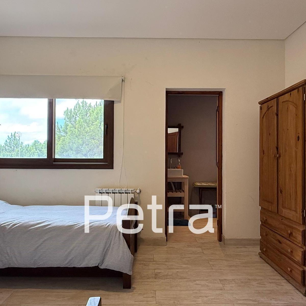 Casa en Venta en Costa Esmeralda. 4 Habitaciones en Suite 4