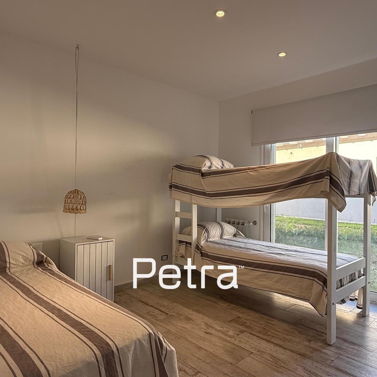 Casa en Venta en Costa Esmeralda con Gas Natural 4