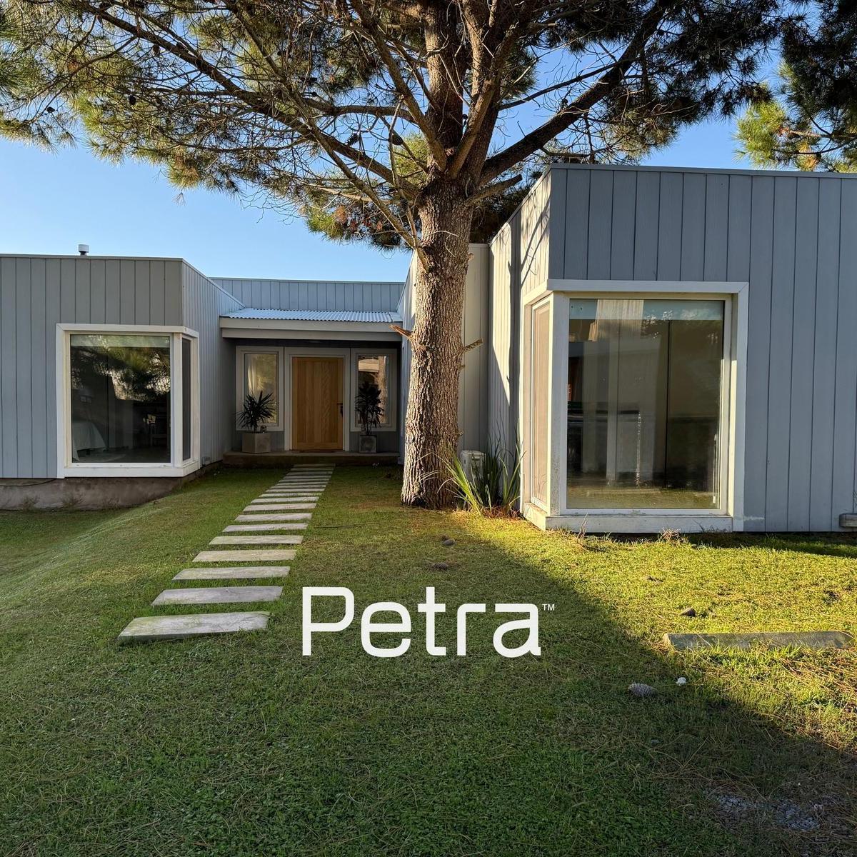 Casa en Venta en Costa Esmeralda con Gas Natural 5