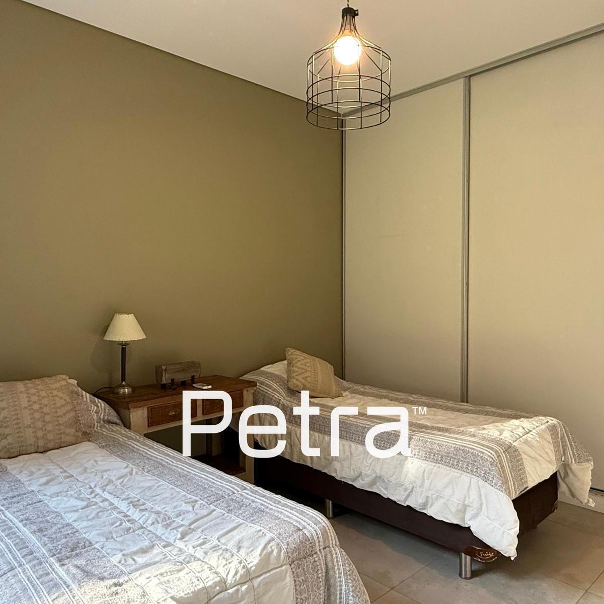 Casa en Venta en Costa Esmeralda 3