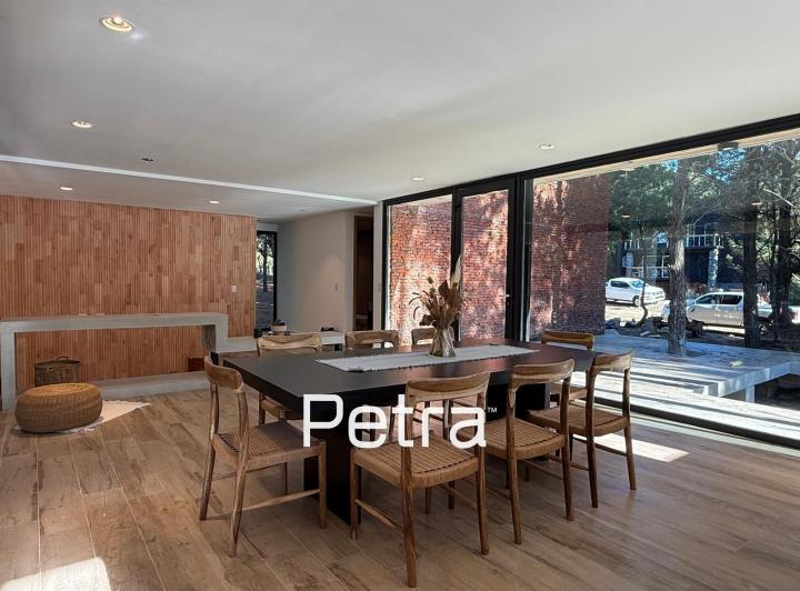 Casa en Venta en Costa Esmeralda 2