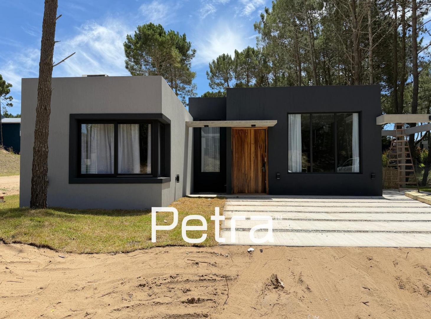 Casa en Venta en Pinamar, Barrio Pioneros