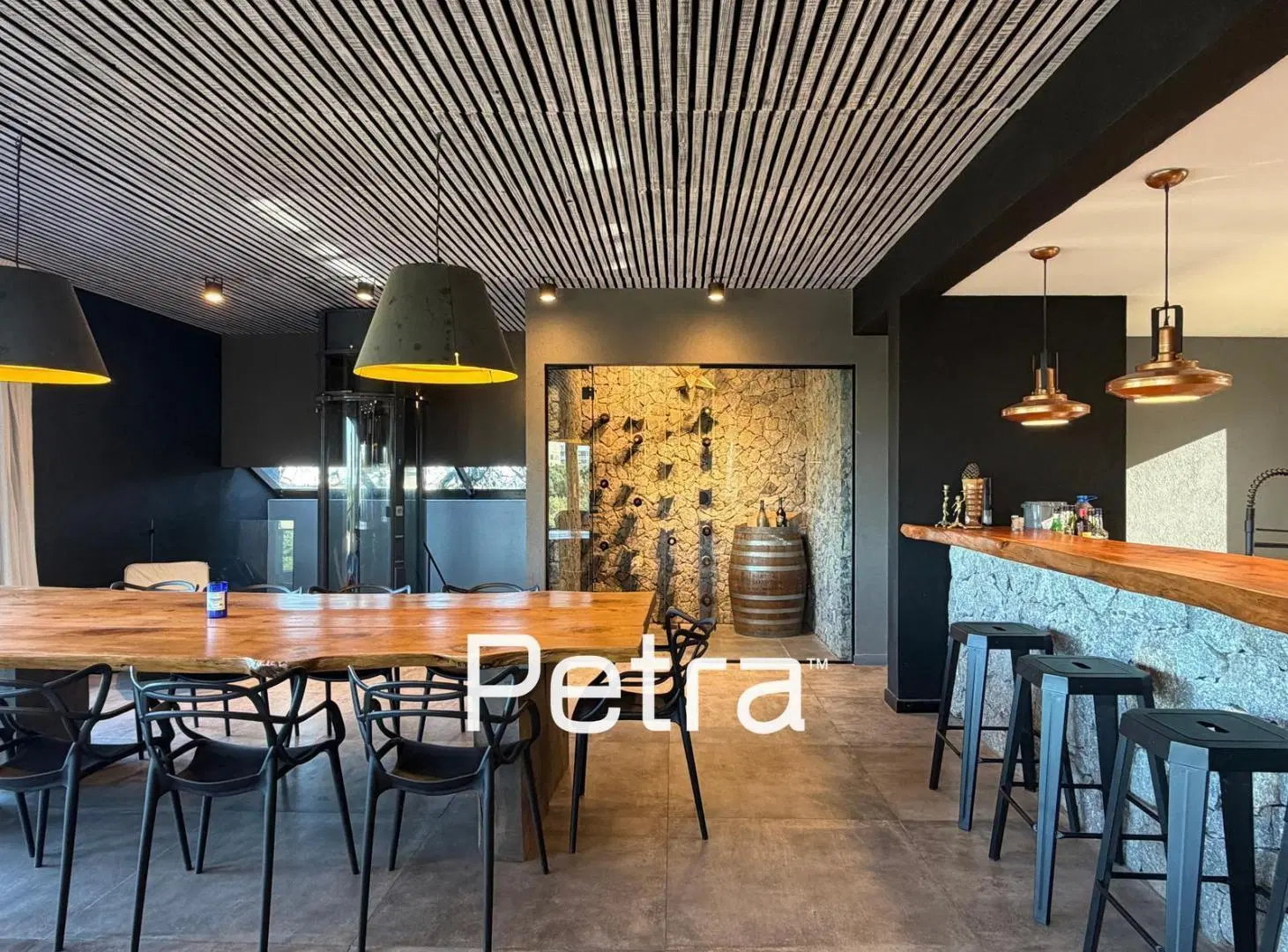 Casa en Venta en Costa Esmeralda. Segunda Linea de Mar 2