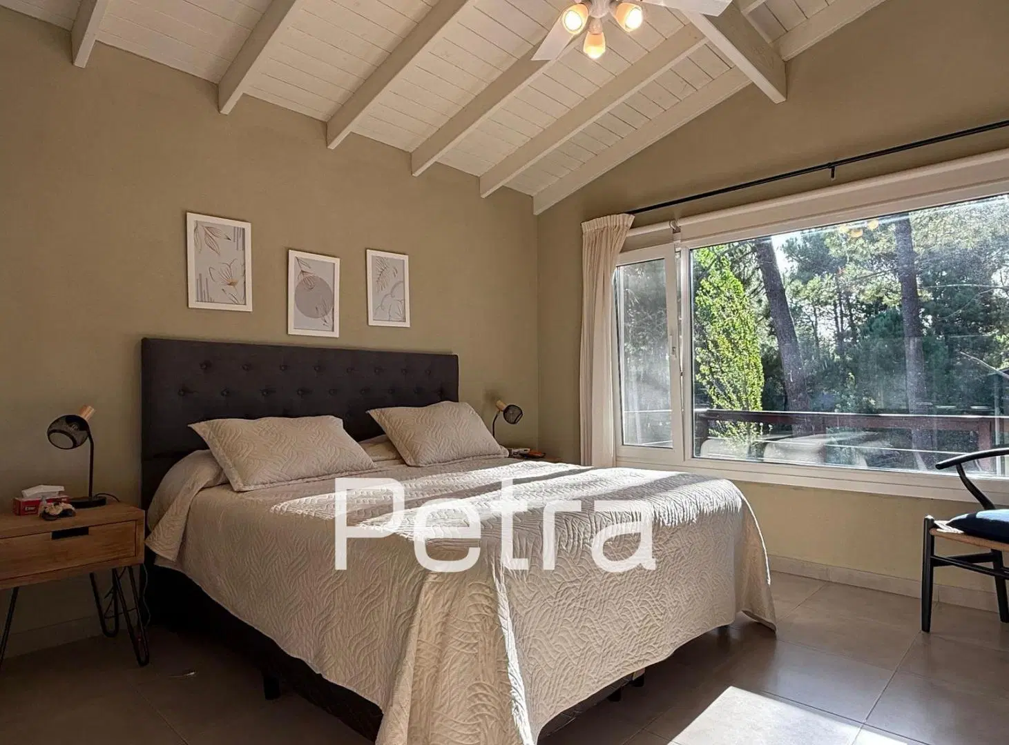Casa en Venta en Costa Esmeralda con Garaje Doble 8