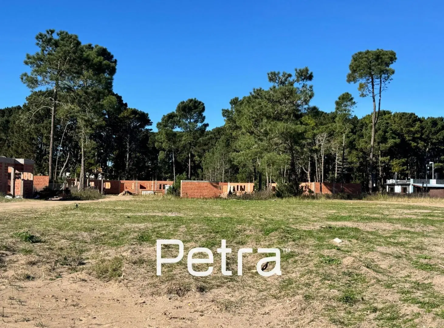 Terreno en Venta en Pinamar 3