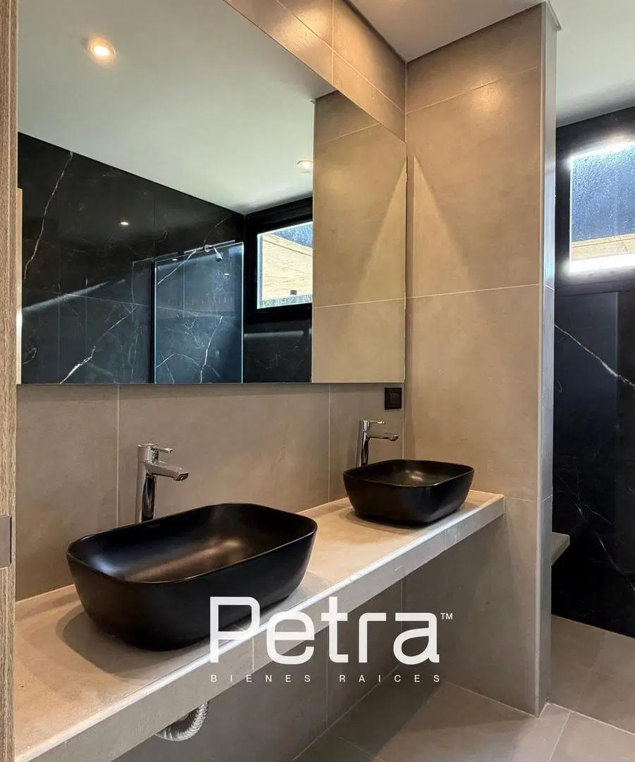 Casa en Venta en Pinamar - Barrio Pioneros 4