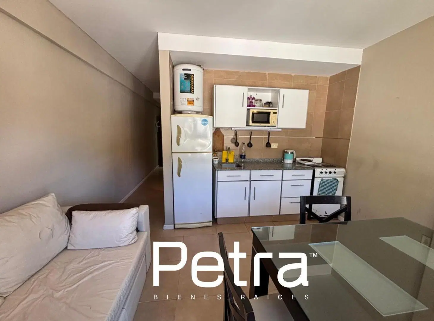 Departamento en Venta en Pinamar con Cochera 2