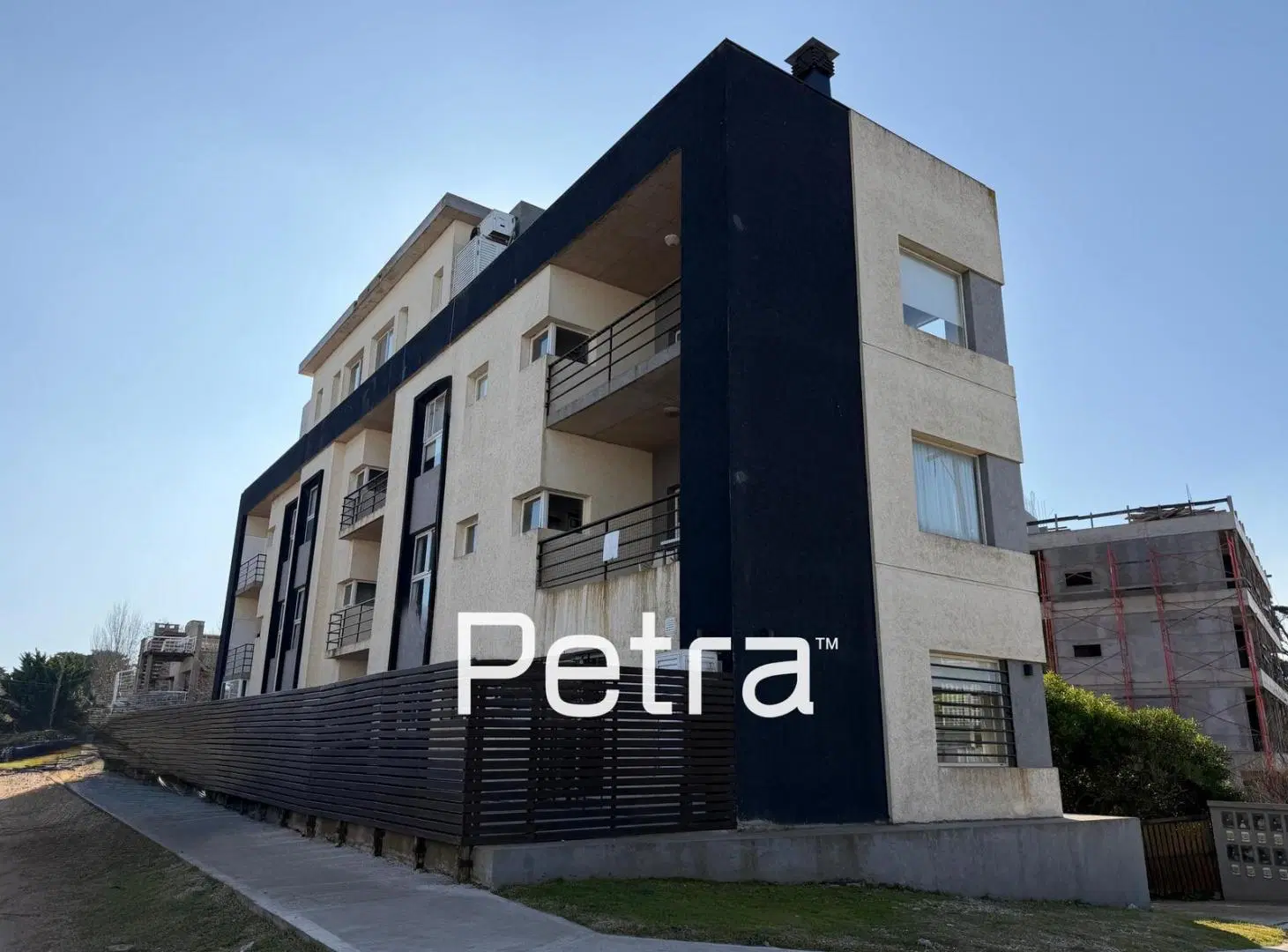 Departamento en Venta en Pinamar - Mar de Ostende a metros del Mar 3