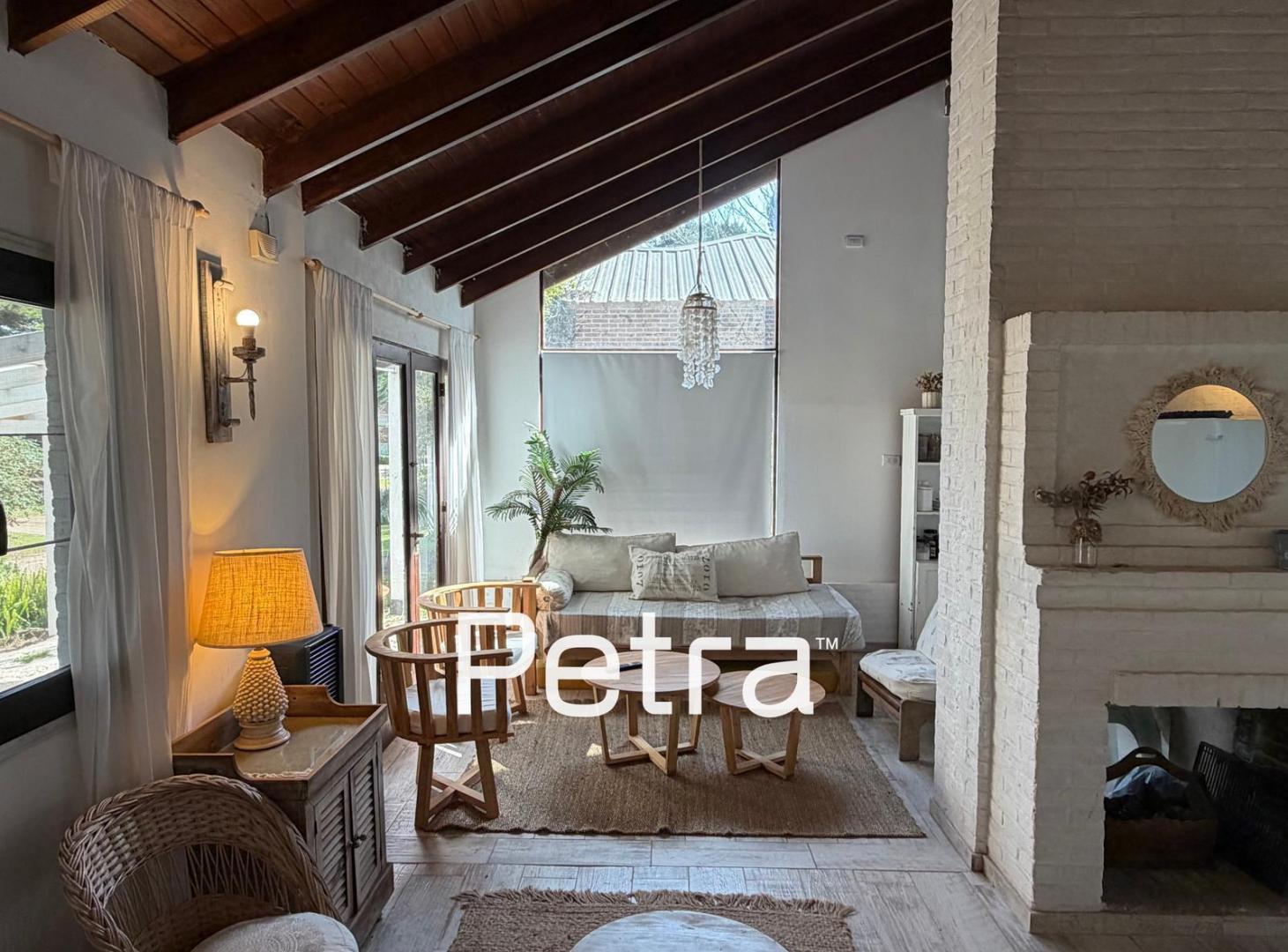 Foto de Casa en Venta en Pinamar, imagen 2