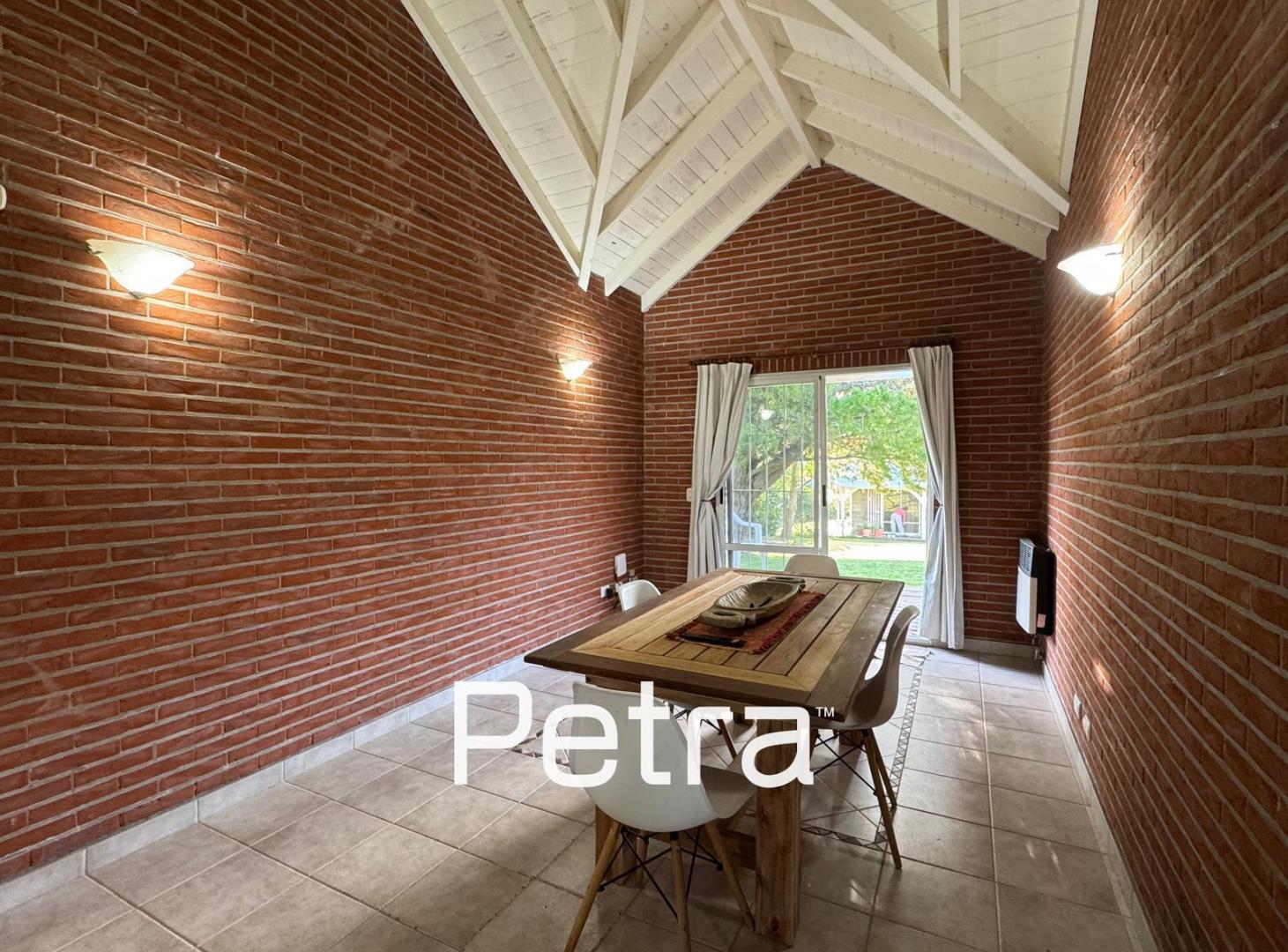 Foto de Casa en Venta en Pinamar - 2 Viviendas 3 Ambientes, imagen 4