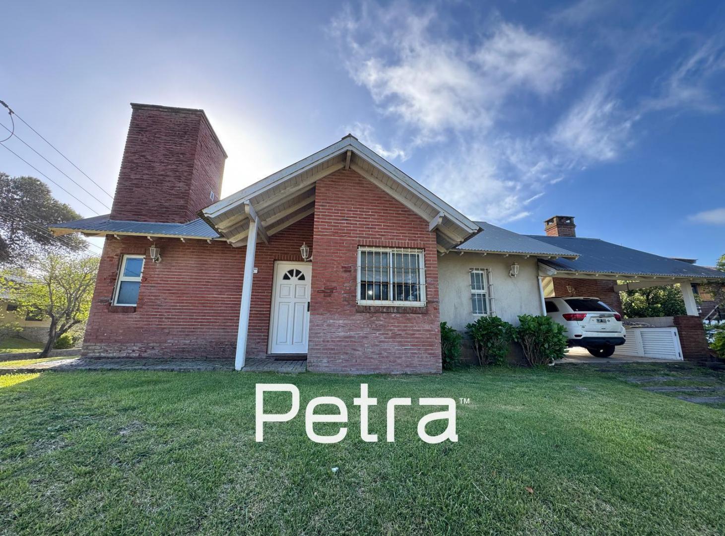 Foto de Casa en Venta en Pinamar - 2 Viviendas 3 Ambientes, imagen 2