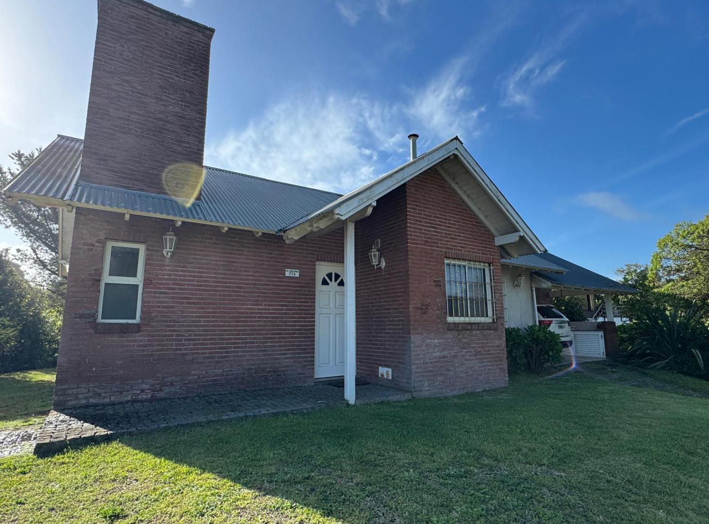 Foto de Casa en Venta en Pinamar - 2 Viviendas 3 Ambientes, imagen 1