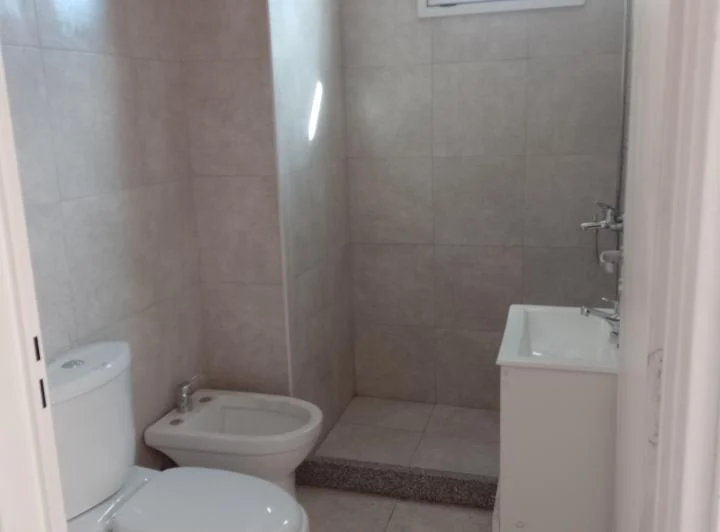 Departamento a estrenar sobre Av Mitre 3
