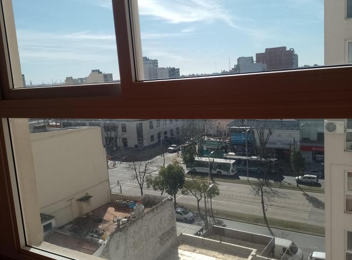 Departamento a estrenar sobre Av Mitre 4
