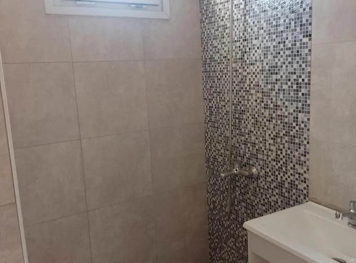Departamento a estrenar sobre Av Mitre 5