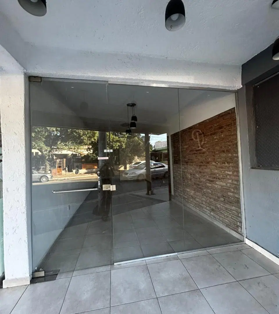 LOCAL COMERCIAL - ARGUELLO 5