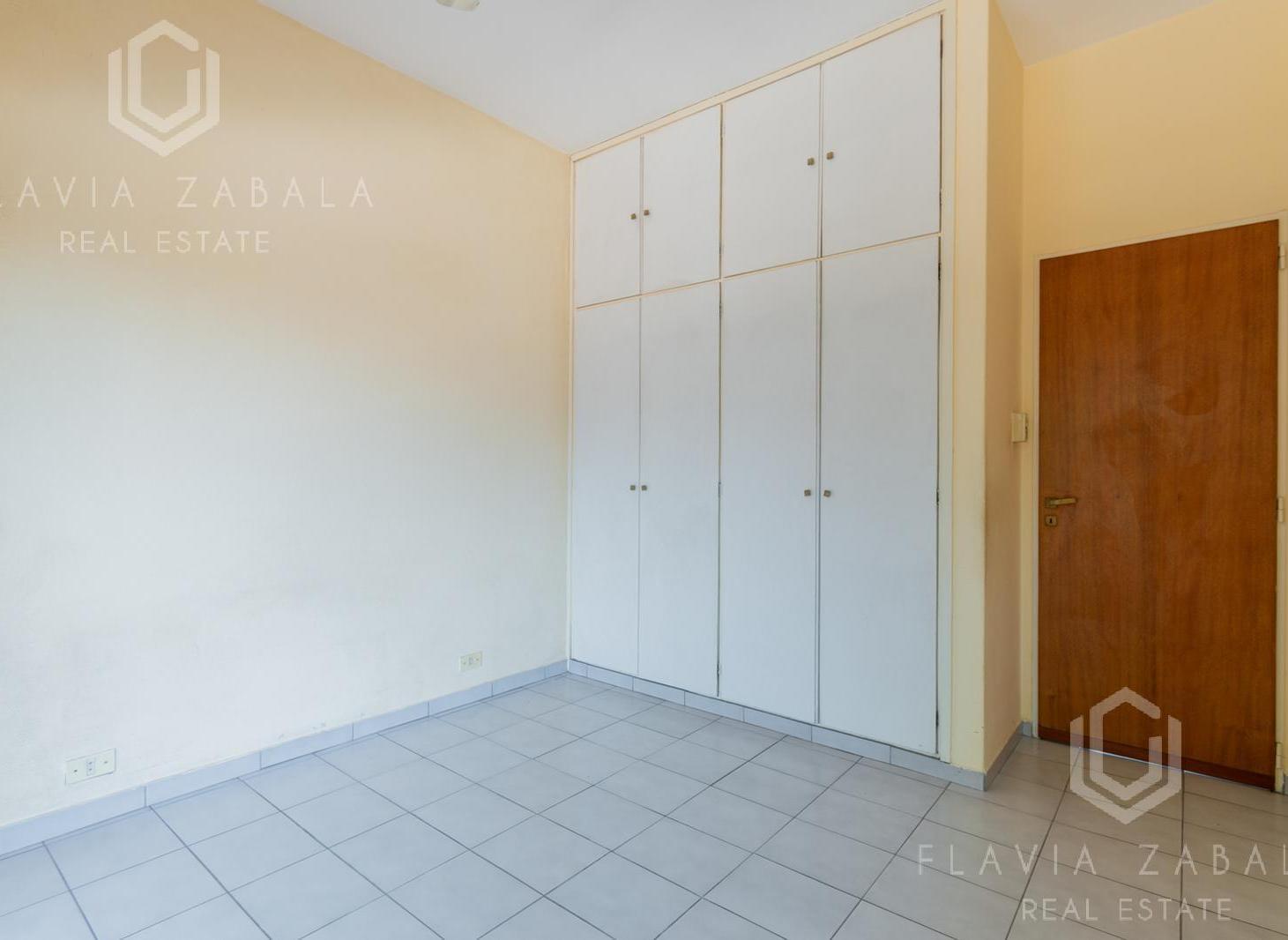 Venta departamento tipo Ph cuatro ambientes con terraza en Avellaneda