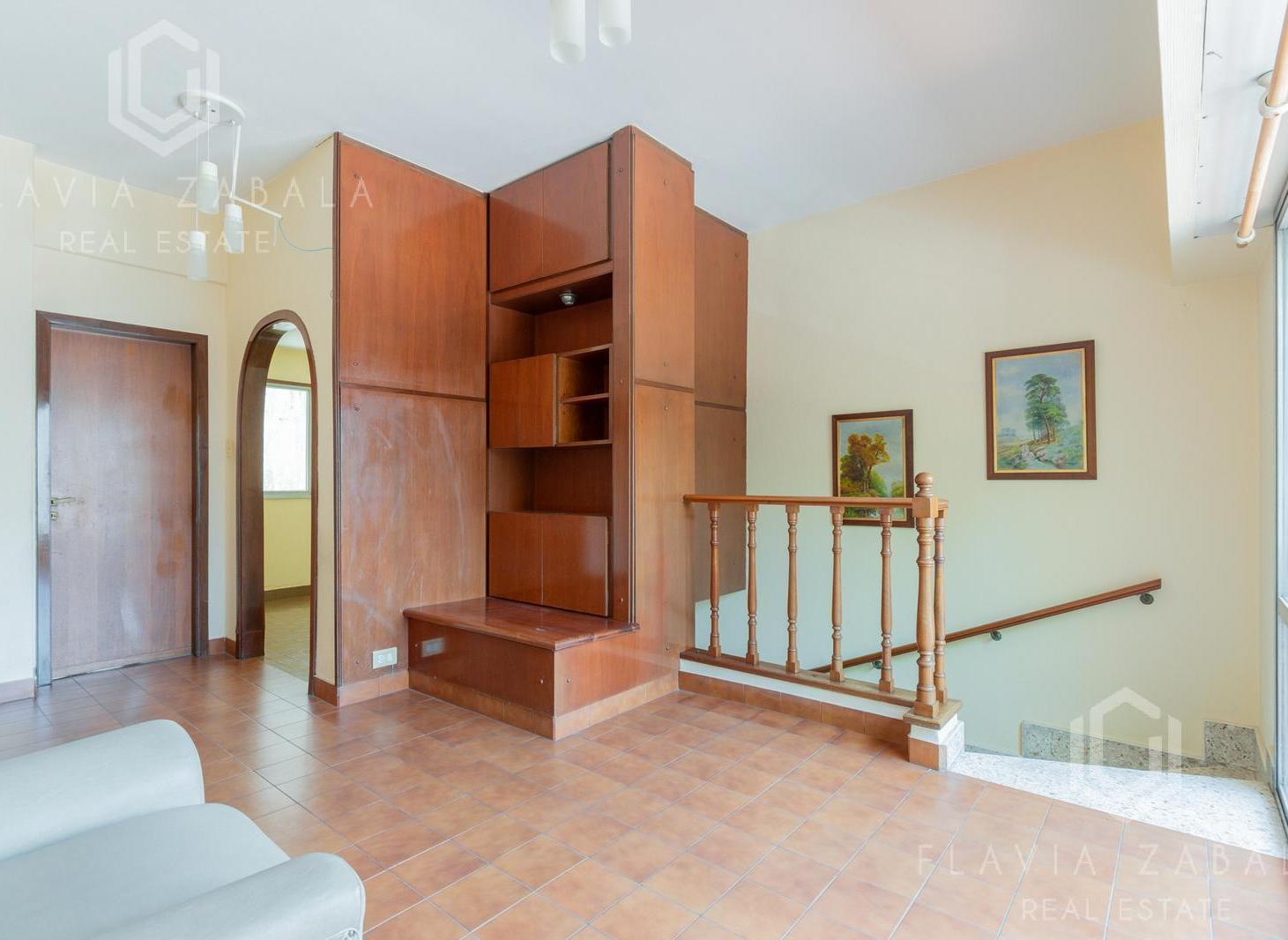 Venta departamento tipo Ph cuatro ambientes con terraza en Avellaneda