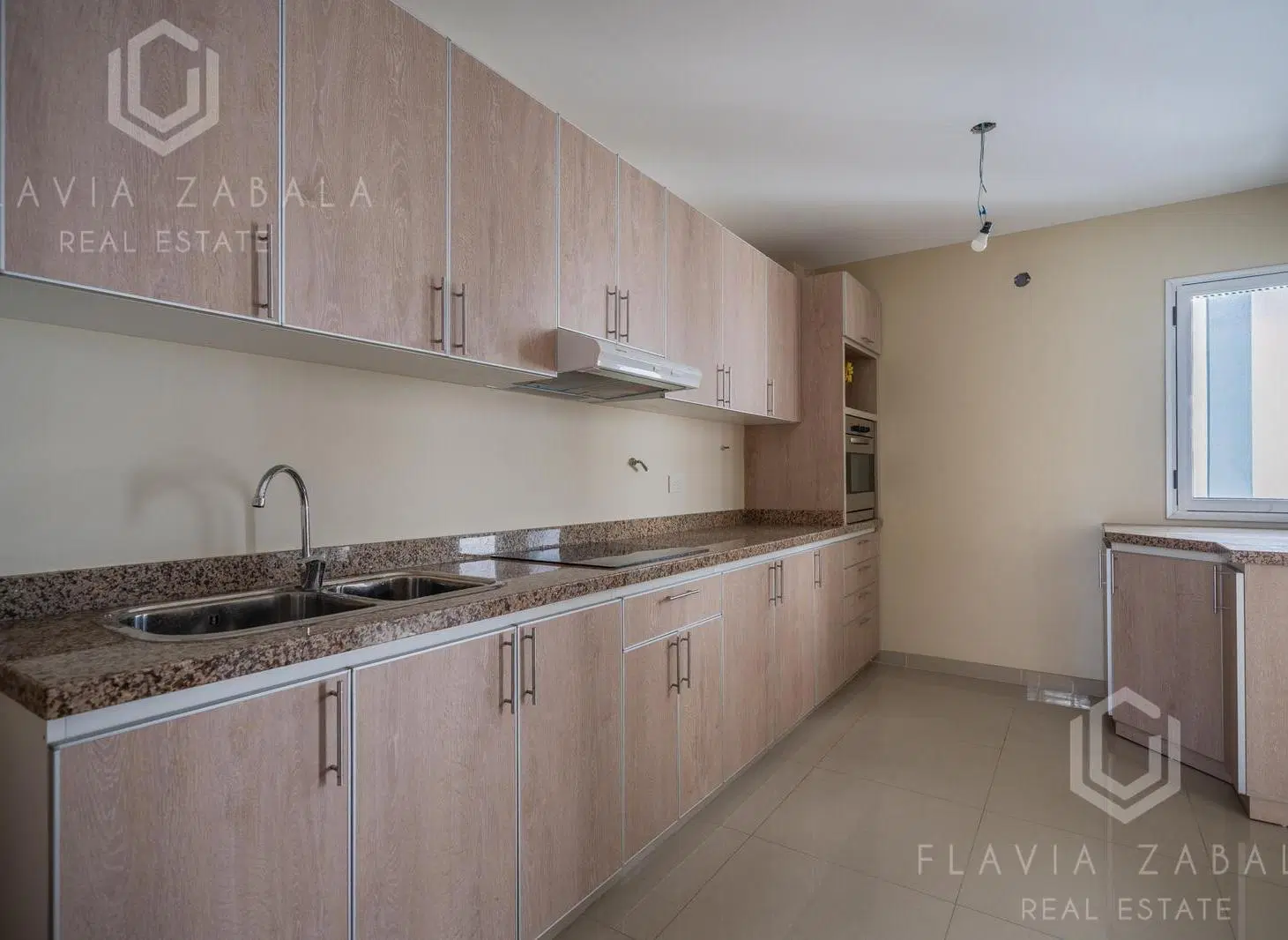 Venta departamento cuatro ambientes con balcón corrido, ascensor en Villa Ballester, San Martin 3