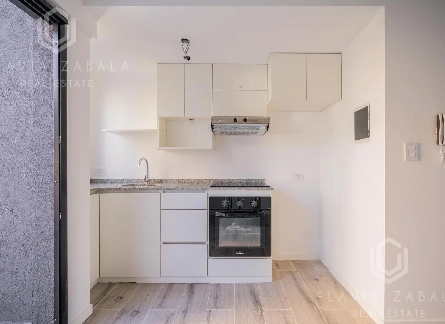 Venta monoambiente divisible con balcón a estrenar en Boedo 2