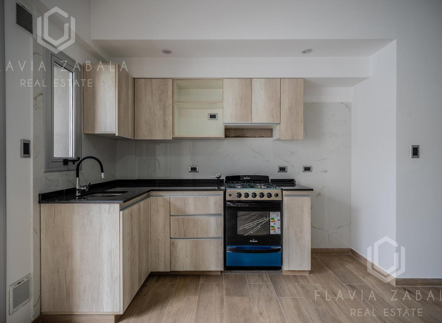 Foto de Venta monoambiente a estrenar con balcón en San Martín Centro, imagen 1