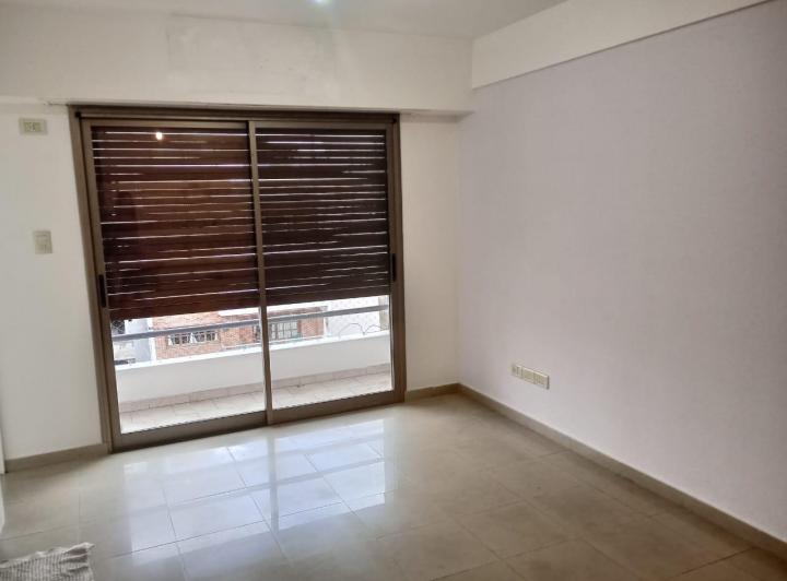 ALQUILO DEPARTAMENTO QUILMES CENTRO 3