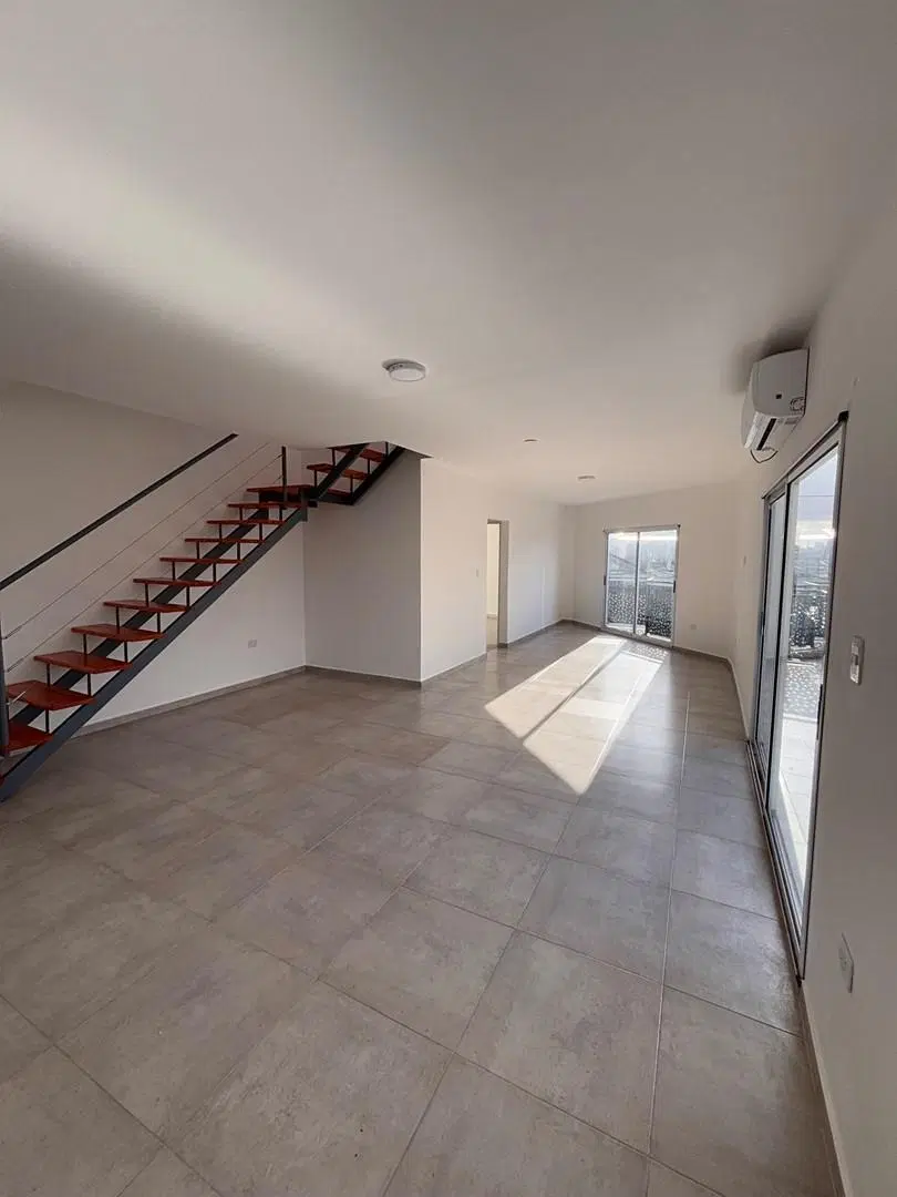 Departamento  en Alquiler en Villa Loma Hermosa, Tres de Febrero, G.B.A. Zona Oeste 2