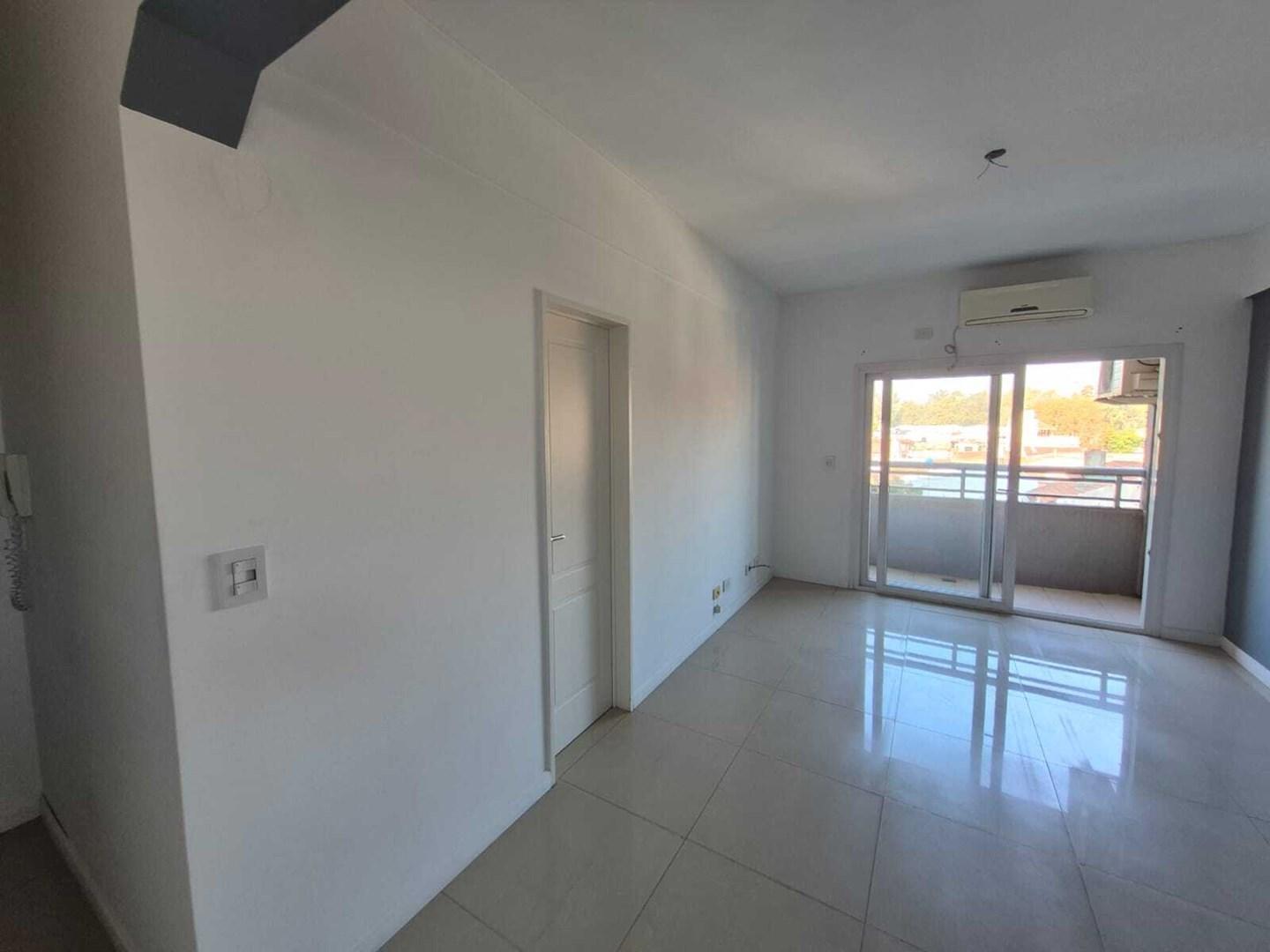 Foto de Departamento Monoambiente con balcon en Venta en Santos Lugares, imagen 1