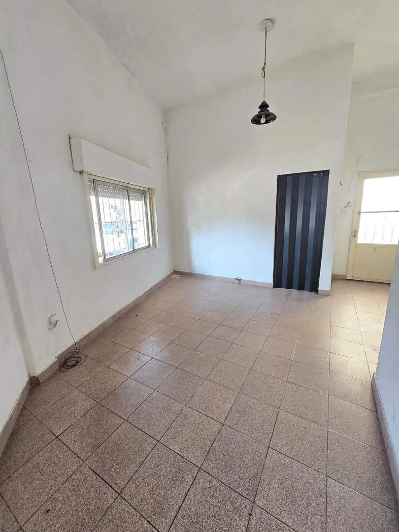 PH 2 ambientes con cochera en Venta en Caseros 5
