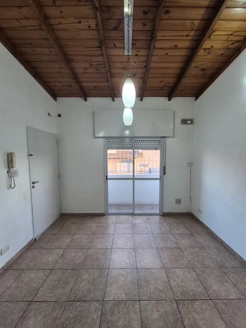 Departamento PH 3 ambientes en Alquiler en Villa Bosch 8