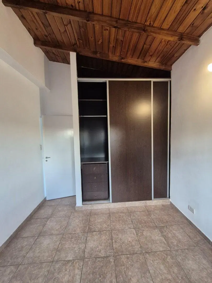Departamento PH 3 ambientes en Alquiler en Villa Bosch 2