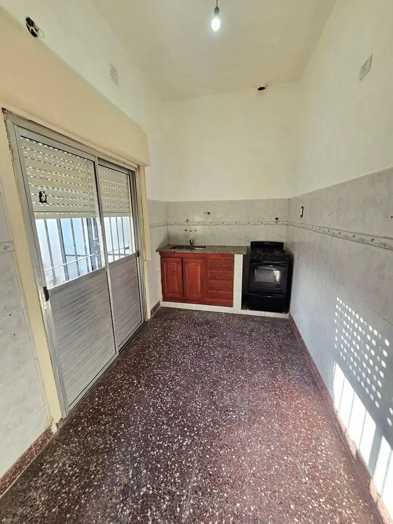 Departamento PH en Alquiler en Morón, G.B.A. Zona Oeste, Argentina 5