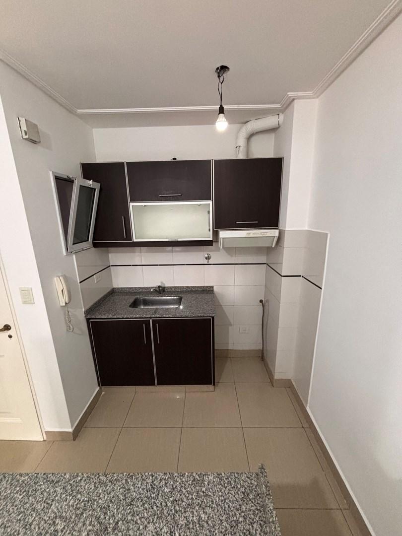 Foto de Departamento monoambiente en Alquiler en Villa Bosch, imagen 4
