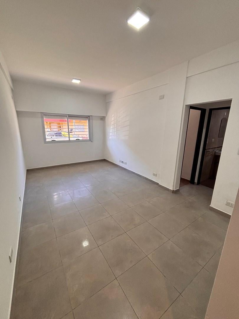 Foto de Departamento en Alquiler en Martin Coronado, Tres de Febrero, G.B.A, imagen 3