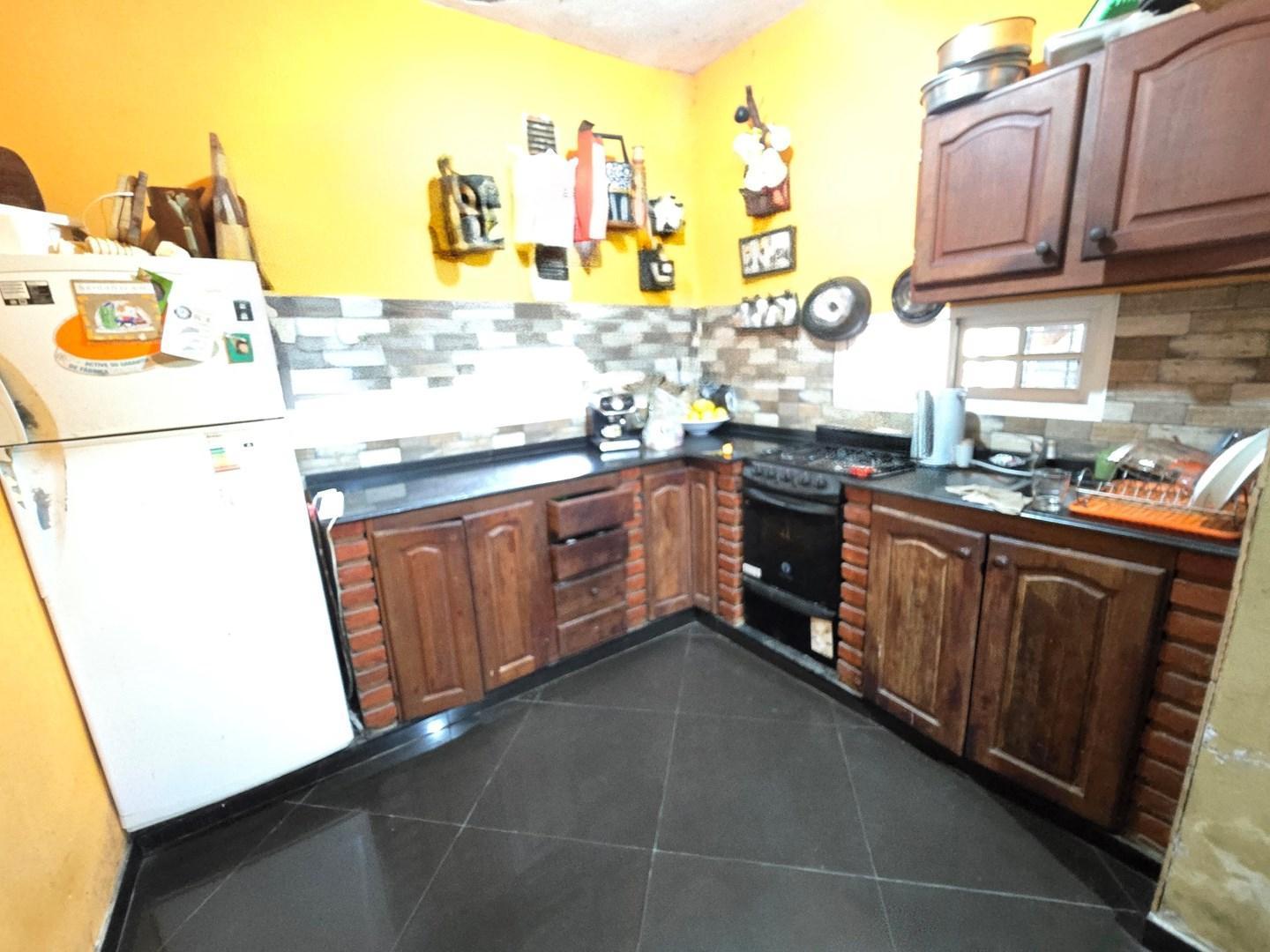 Foto de Casa en Venta en Villa Loma Hermosa, Tres de Febrero, G.B.A. Zona Oeste, imagen 3