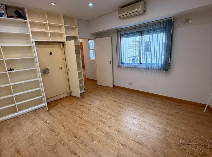 DUEÑO DIRECTO ALQUILA $600mil O VENDE OFICINA 4 AMBIENTES 65 m2 SAN NICOLÁS-CABA 5